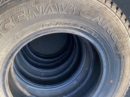 GOOD YEAR 195/80R15 24年製 冬タイヤ