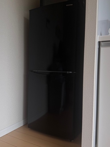 【冷蔵庫 売ります / Refrigerator for Sale
