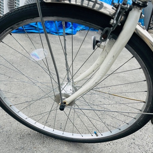 【STANDARD TOWN BICYC】　自転車　27インチ　ホワイト