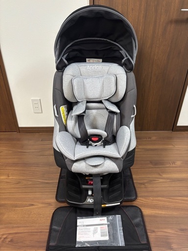 【お取引きまりました】美品 チャイルドシート aplica クルリラ AD ISOFIX 回転式
