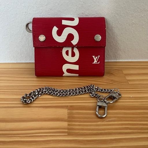 Louis Vuitton supremeチェーンエピウォレット三つ折り財布 (Gbb) 波川