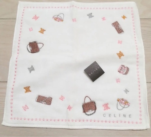 最終値下げ！【新品・未使用】セリーヌ　タオルハンカチ　2枚セット