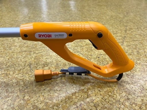 リョービ 電動式 ポールバリカン（芝刈り機）PAB-1620　立ったままの楽な姿勢！