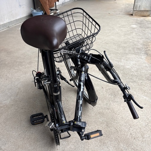 美品1回しか乗ってません自転車折りたたみ式