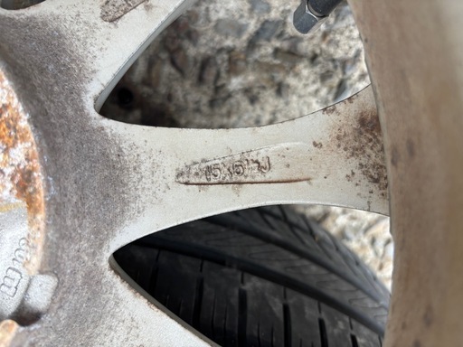15インチ　タイヤホイールセット　コンパクトカーにいかがですか？