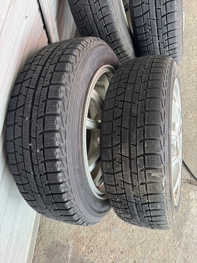 16インチ⭐︎車のタイヤ(YOKOHAMAタイヤ)