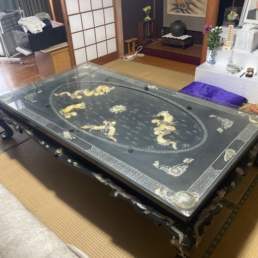 ガラステーブル