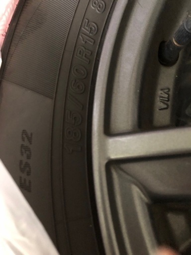 185/60R15ノーマルタイヤ(アルミホイール付4本セット) 