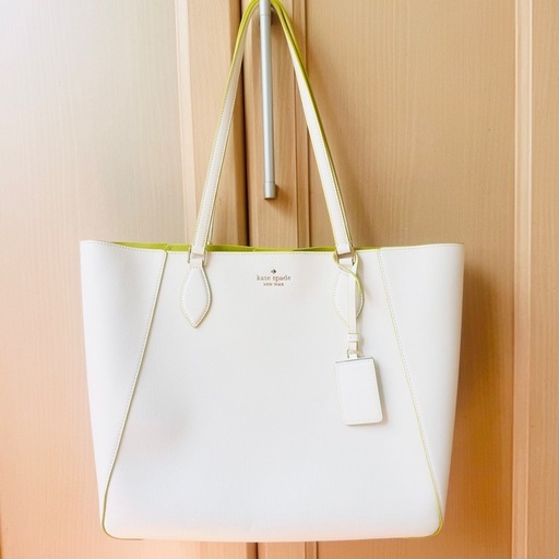 ♡7/3日までのお取引♡未使用♡ kate spade トートバッグ ホワイトA4可