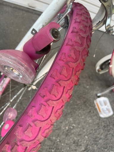 楽天市場】子供 自転車 22インチ（カラーピンク）（キッズ・ジュニア用 20％オフ！白×ピンクのガーリー22インチ 軽メンテナンス済み