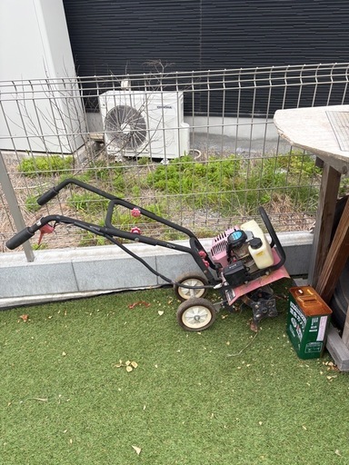 先月まで動いていましたが、　　現状は確認していませんので、　ジャンク品として出品します