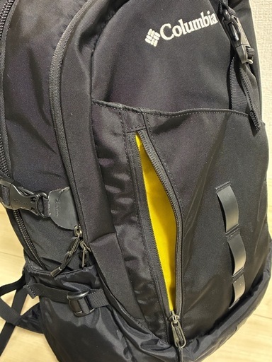 コロンビア（Columbia）バックパック　ペッパーロック 30L 旅行　アウトドア　ブラック 
