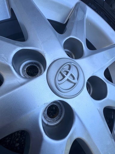 アクア/ポルテ/カローラフィールダー 等　トヨタ純正15インチアルミホイール　ヨコハマブルーアースES 175/65r15 4本セット