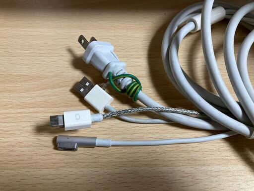 Apple LED Cinema Display 27インチ