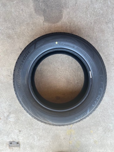 最高な新品外した中古タイヤ205/60R16 92HブリヂストンGRV2年製2024