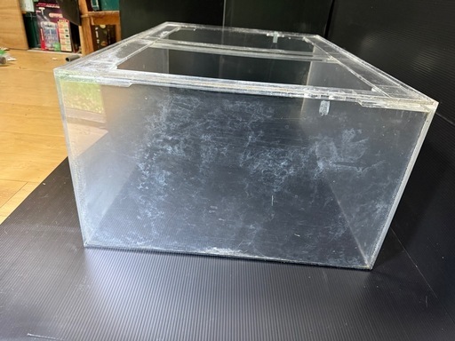 アクリル水槽　900×600×300    上部フィルターセット