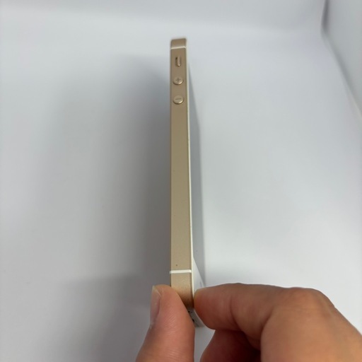 決まりました！ iPhoneSE 第1世代 本体 バッテリー残量92%