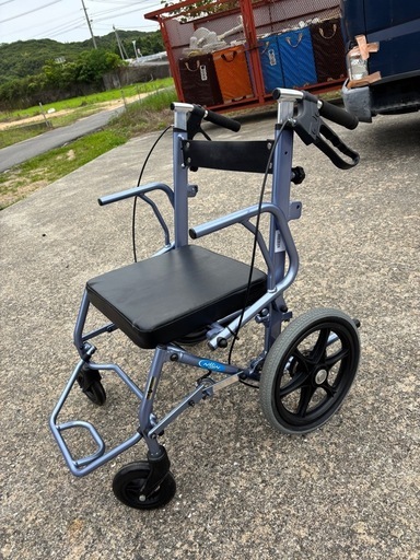 遊歩アクティブ 標準 ｜ 車椅子,電動車いす・電動カート ｜ 介護用品 車椅子