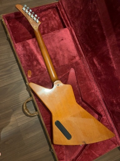 Gibson Limited Edition ’76 Explorer Natural