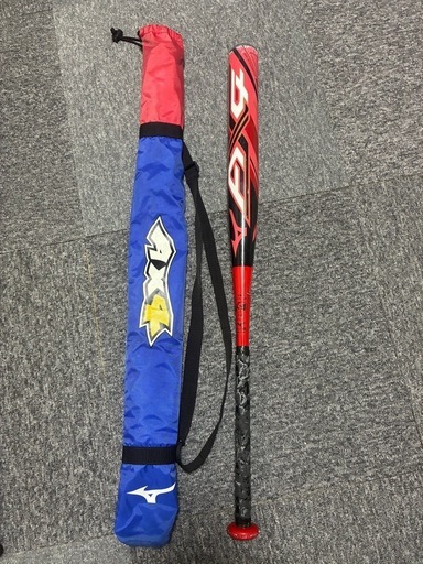 2018年製　Mizuno AX4 ソフトボール用バット 3号 専用ケース付き