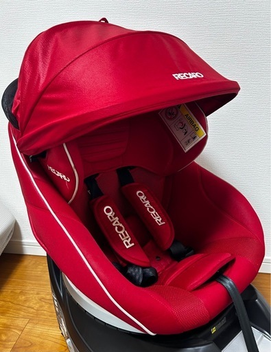 出産準備　　チャイルドシート　ハイチェア