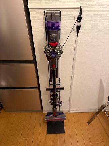 Dyson V8 SLIM FLUFFY掃除機