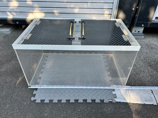 引取限定 アクリルケージ蓋付き アクリル水槽 75×38×45