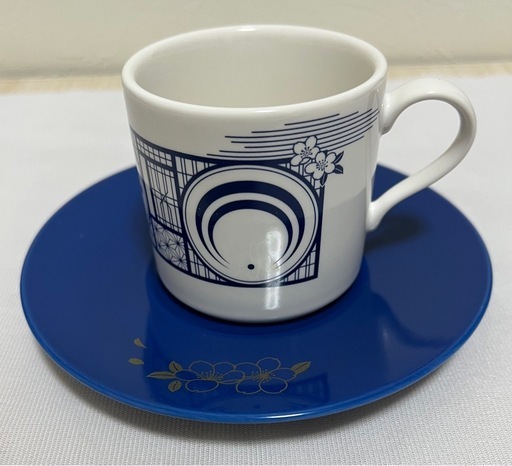 刀剣乱舞の中古が安い！激安で譲ります・無料であげます｜ジモティー 刀剣乱舞 三日月宗近 カップ＆ソーサー　未使用　新品　値引き対応致します
