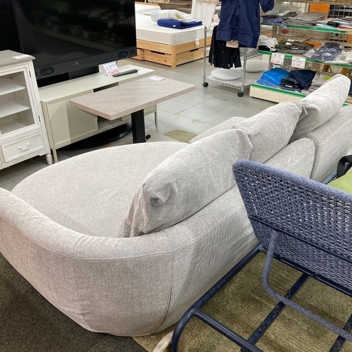 カウチソファー