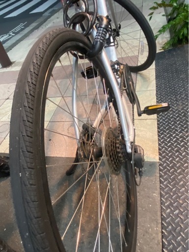 TREK FX2 Disc Gen4 クロスバイク Mサイズ相当 2025年購入