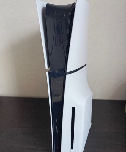 予定者決まりました。新型 PlayStation 5 slim CFI-2000A01中古品激安