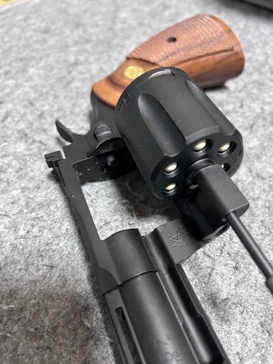 【新品未開封】コルトパイソン 冴羽獠モデル モデルガン
