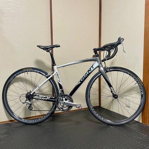 【受付中・しっかり整備済み】GIANT DEFY3 2010 Sサイズ