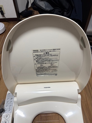 【2023年製】東芝 温水洗浄便座 SCS-TCK1010 動作確認済 説明書付