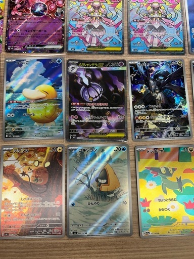 レアカードもあります。ポケモンカードまとめ売り