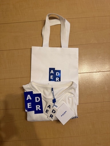 ADER 新品白Tシャツ