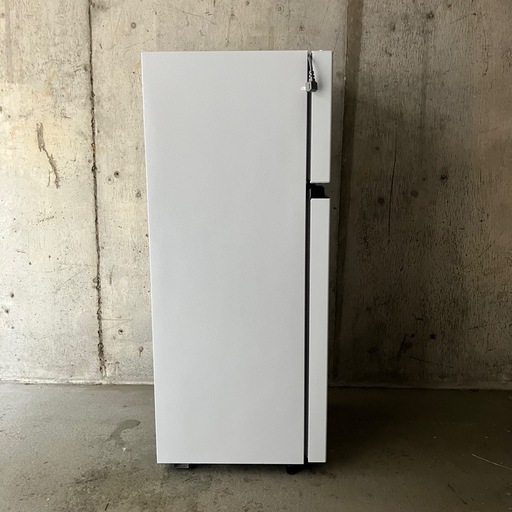 【2024年製】Hisenseハイセンス HR-B12HW ノンフロン冷凍冷蔵庫