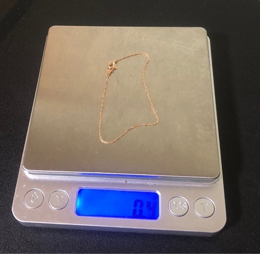 ⑧１８金　ブレスレット　０.４g