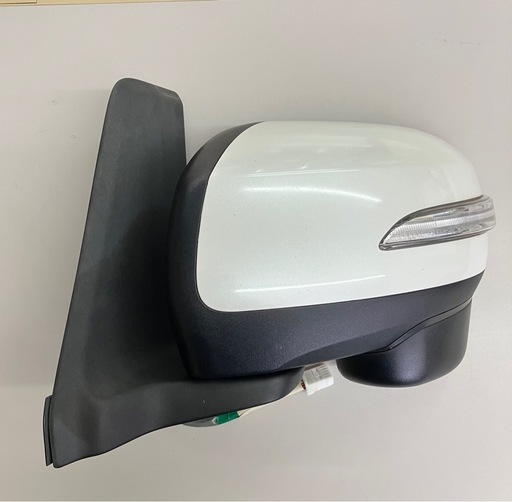 タント LA600S ドアミラー
