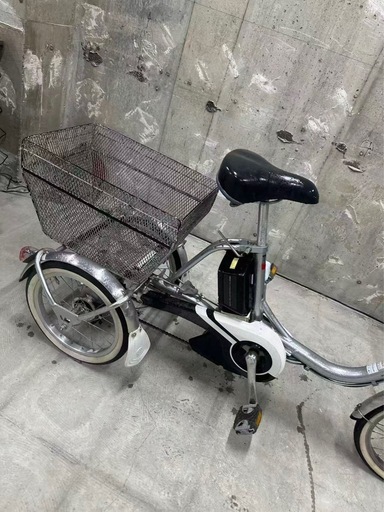 ブリジストン三輪電動アシスト