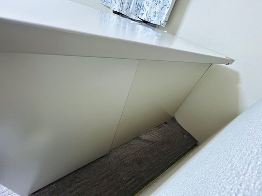Office table