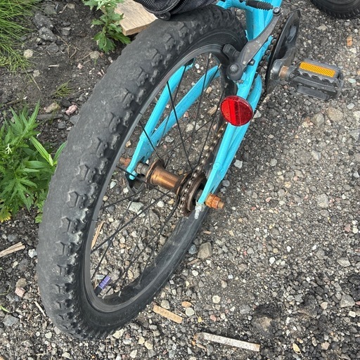 ヨツバサイクル　自転車