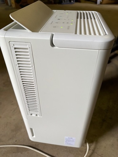 アイリスオーヤマ冷風機