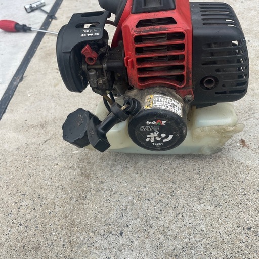 決まりました！【ジャンク・圧縮＆通電あり】KAAZ カーツ 草刈機 ウルトラポン TL261 三菱 TL26エンジン 刈払機 部品取り