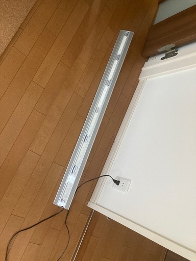 アクロ　トライアングルビビット　LED照明