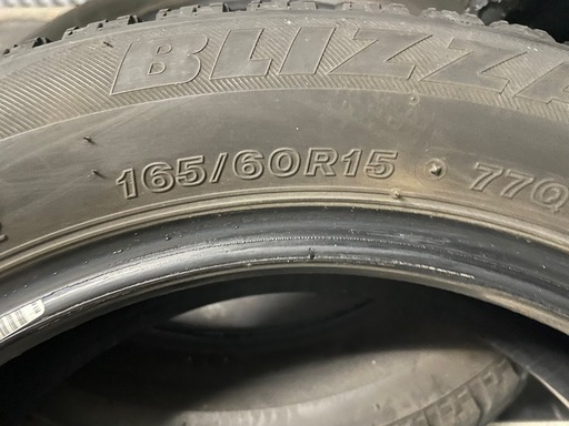 値下げスタッドレスタイヤ165/60R15 4本セット