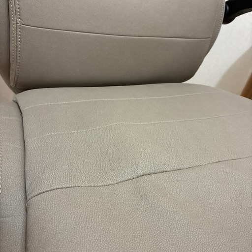 ニトリ　オフィスチェアOC703 フットレスト付き　モカ