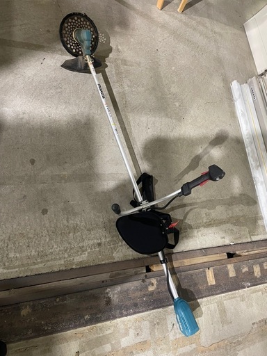マキタ　草刈り機