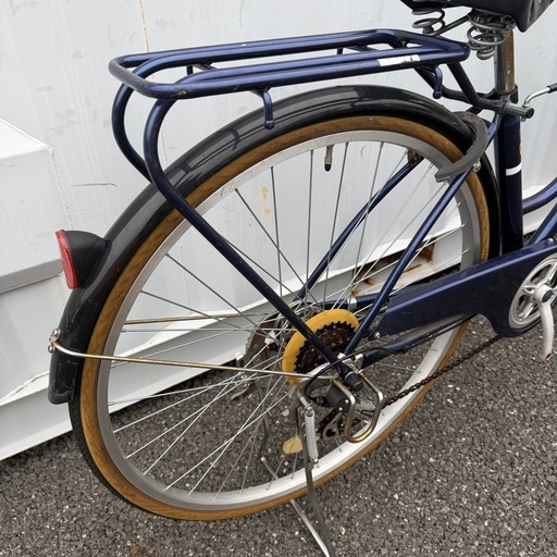 【都内/千葉引取】街乗り用自転車 27インチ カゴ/鍵/オートライト/3段変速付 都内/千葉引取】街乗り用自転車 27インチ カゴ/鍵/オートライト/6段