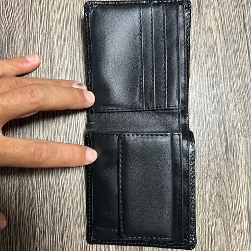 新品　未使用　二つ折り財布